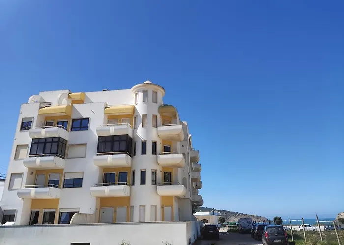 By The Beach! With Large Balcony! Apartmán *